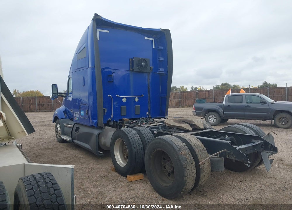 2017 KENWORTH T680 VIN: 1XKYDP9XXHJ145153