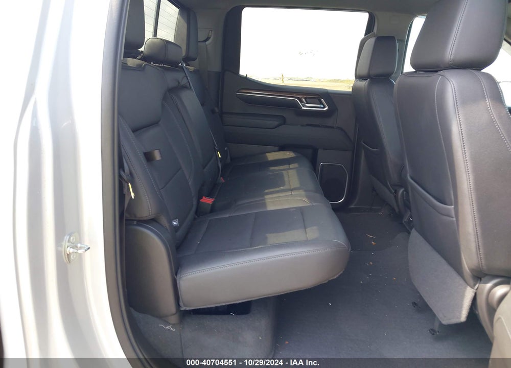2022 CHEVROLET SILVERADO 1500 4WD STANDARD BED LT VIN: 1GCUDDED8NZ558254