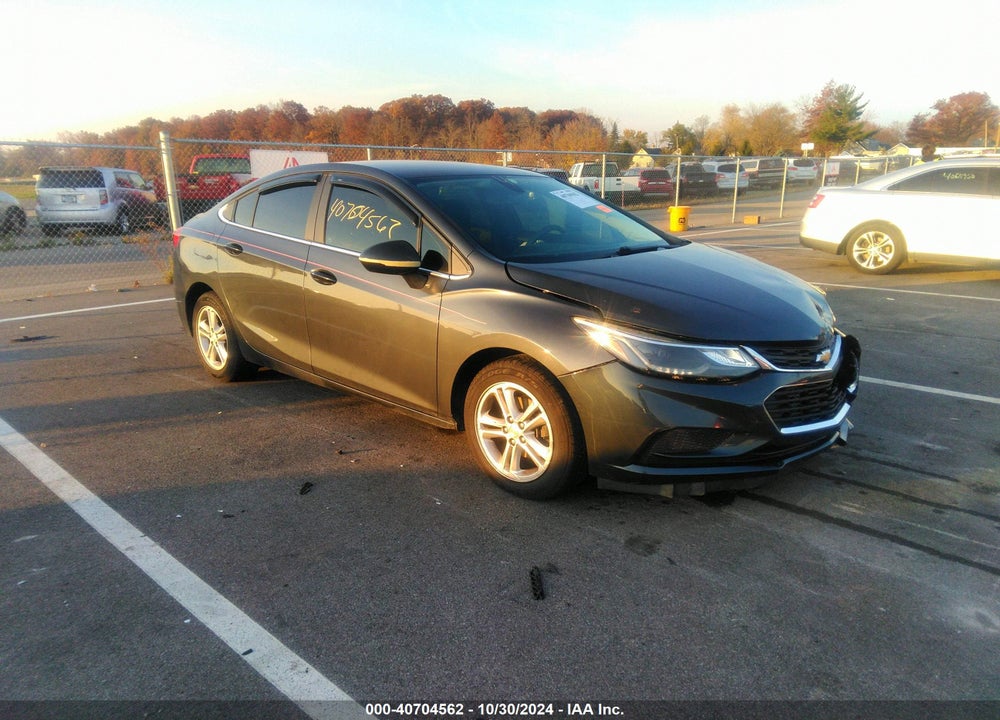 2017 CHEVROLET CRUZE LT AUTO VIN: 1G1BE5SM5H7162578