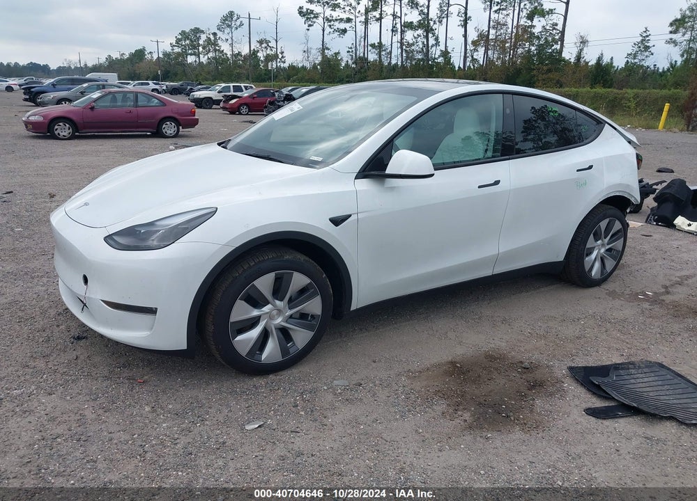2024 TESLA MODEL Y LONG RANGE DUAL MOTOR ALL-WHEEL DRIVE VIN: 7SAYGDEEXRA269597