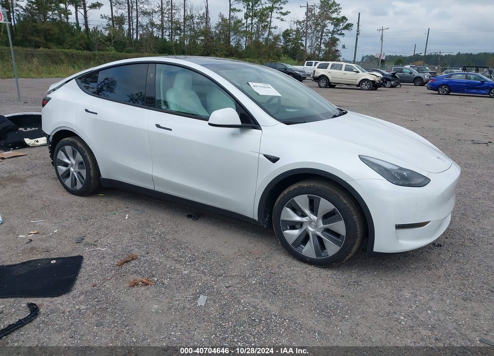 2024 TESLA MODEL Y LONG RANGE DUAL MOTOR ALL-WHEEL DRIVE VIN: 7SAYGDEEXRA269597