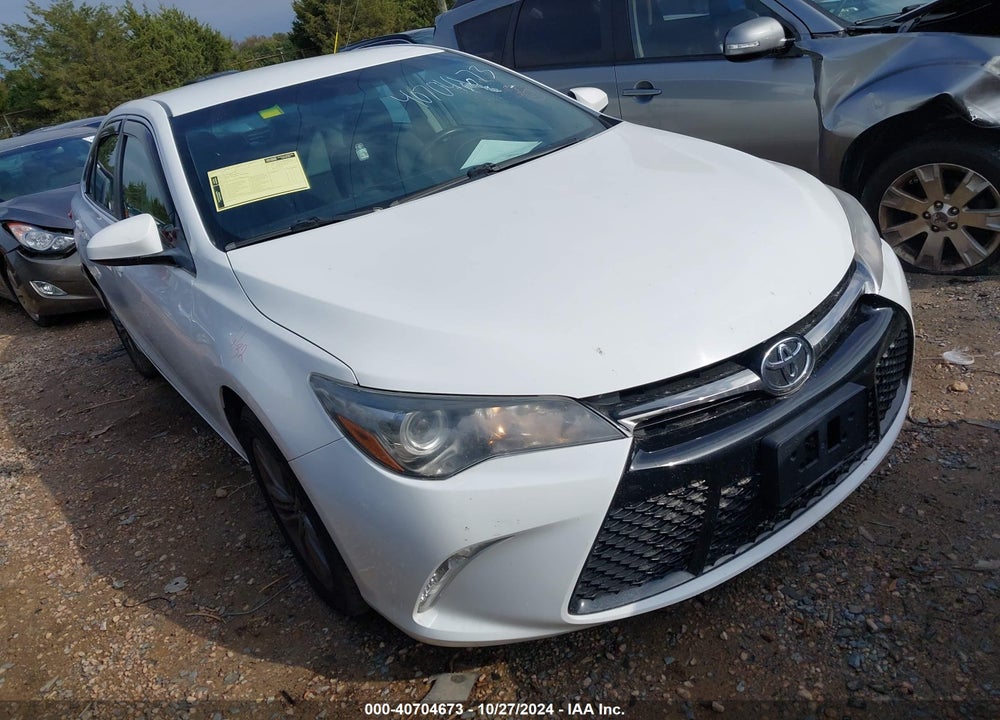 2017 TOYOTA CAMRY SE VIN: 4T1BF1FK8HU750428