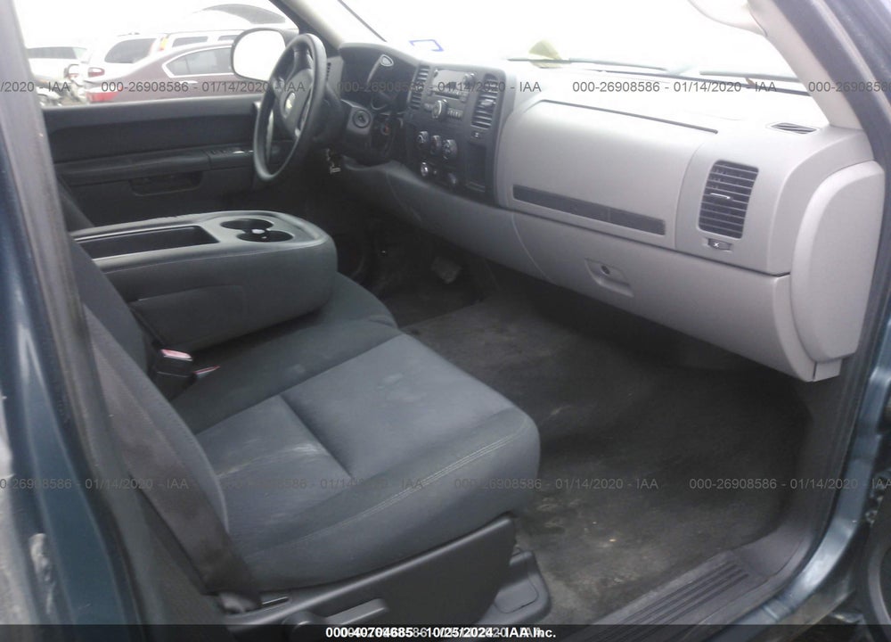 2010 CHEVROLET SILVERADO 1500 LS VIN: 1GCSCREA8AZ119224