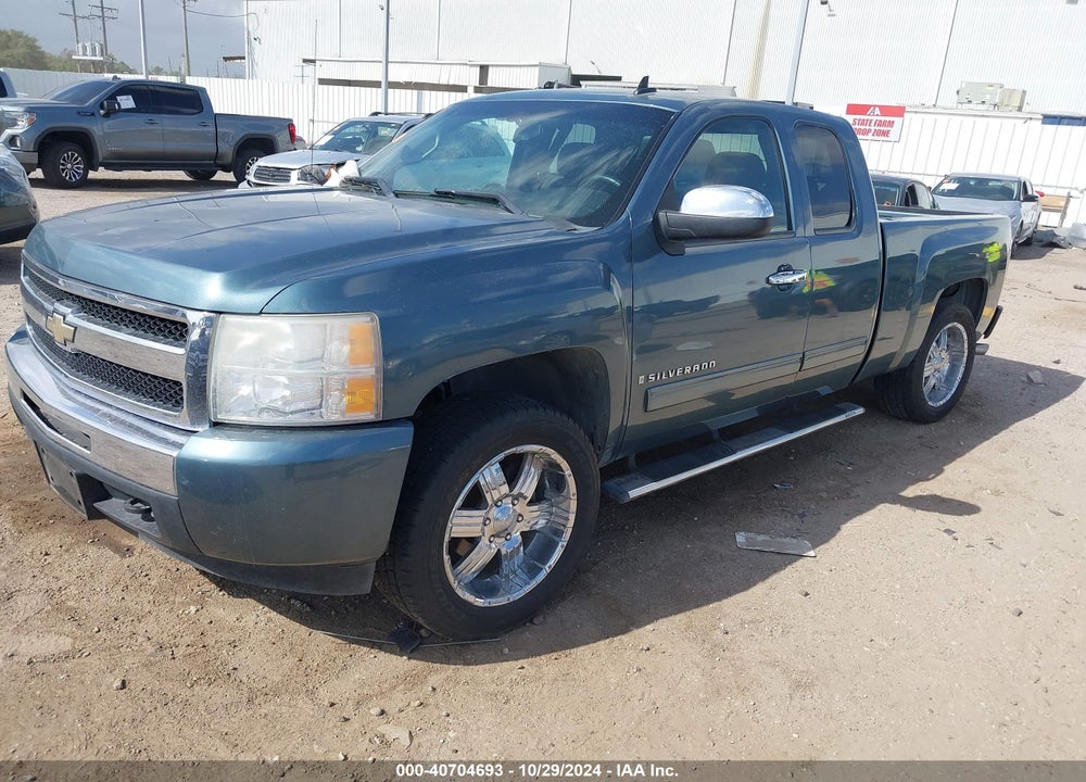 2009 CHEVROLET SILVERADO 1500 LT VIN: 1GCEC29C69Z178008
