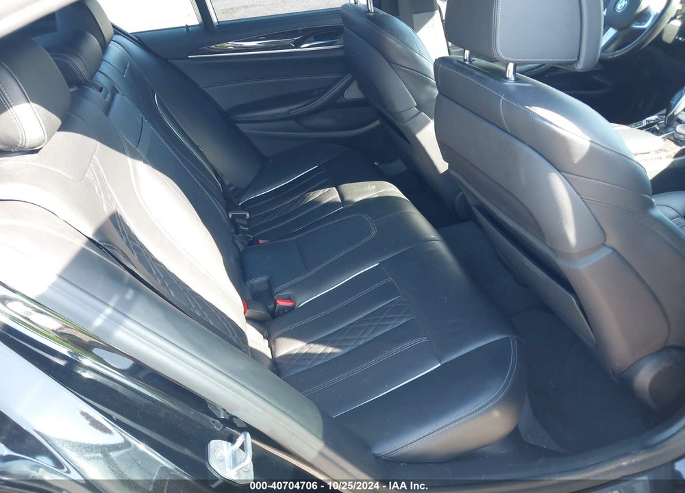 2019 BMW 540I VIN: WBAJE5C56KWE66476
