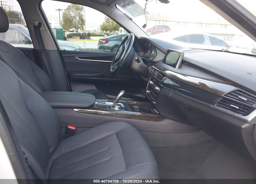 2016 BMW X5 SDRIVE35I VIN: 5UXKR2C52G0U17064