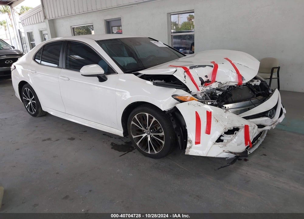 2020 TOYOTA CAMRY SE VIN: 4T1G11AK1LU885707