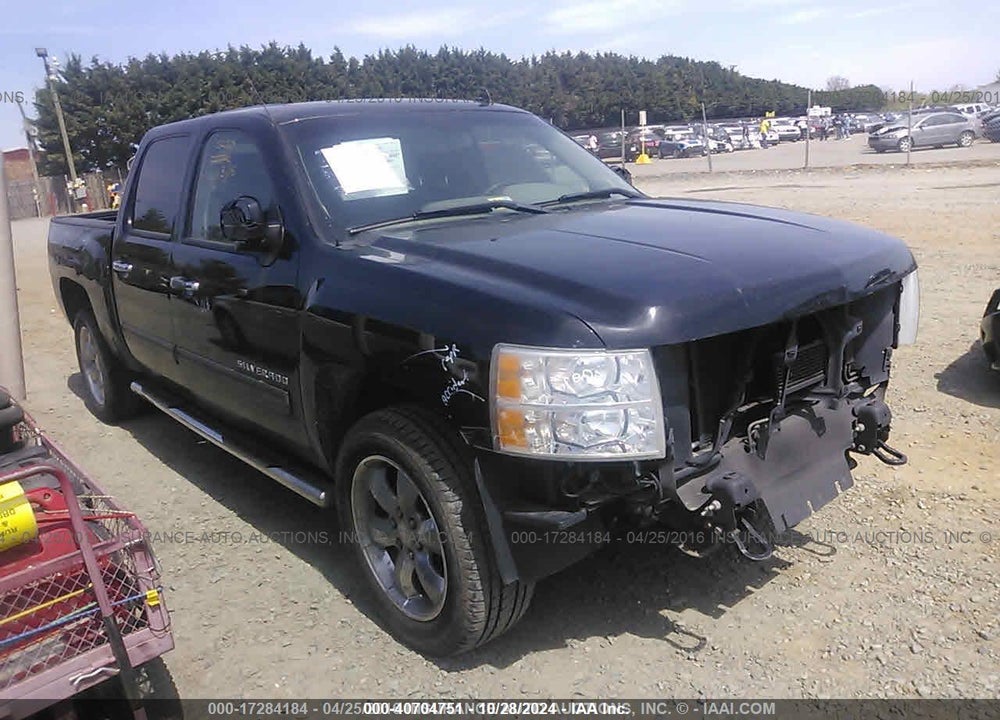 2011 CHEVROLET SILVERADO 1500 LS VIN: 3GCPCREA5BG340223