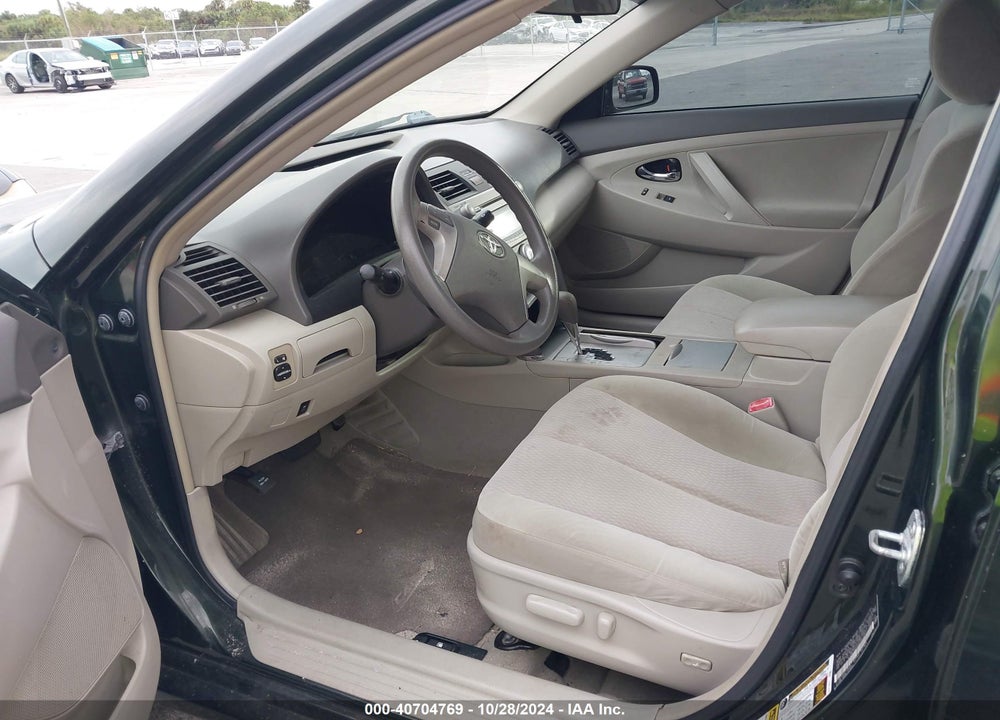 2011 TOYOTA CAMRY LE VIN: 4T1BF3EK7BU594659