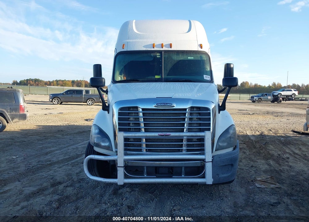 2016 FREIGHTLINER CASCADIA 125 VIN: 3AKGGLD54GSGX1827