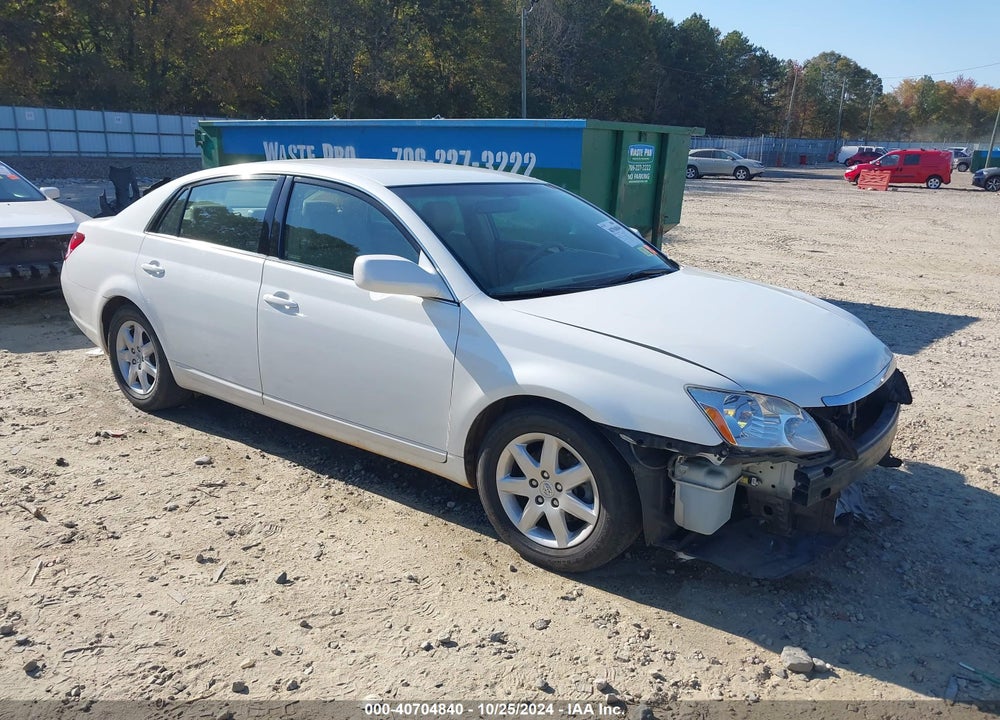 2005 TOYOTA AVALON XL VIN: 4T1BK36B15U012229