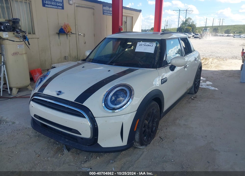 2023 MINI HARDTOP COOPER VIN: WMW33DK02P2T57667