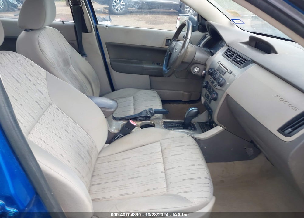 2010 FORD FOCUS SE VIN: 1FAHP3FN5AW193463