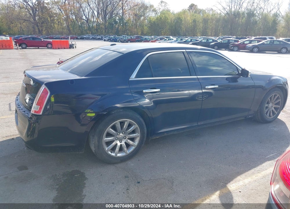 2012 CHRYSLER 300C VIN: 2C3CCAET9CH261239
