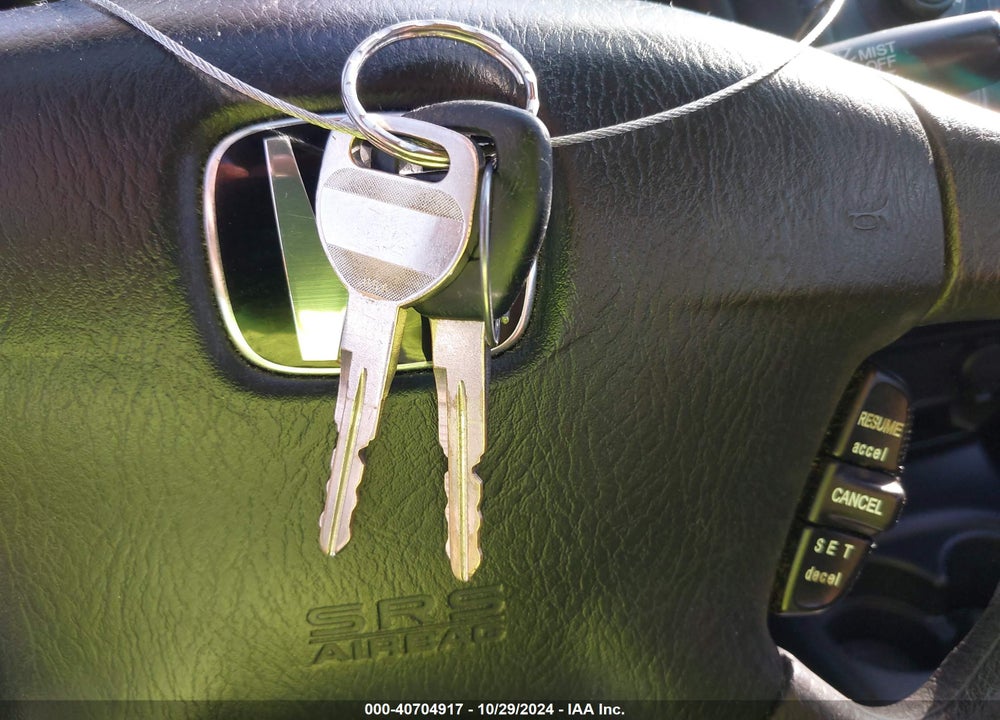 2001 HONDA CIVIC LX VIN: 1HGEM22581L118782