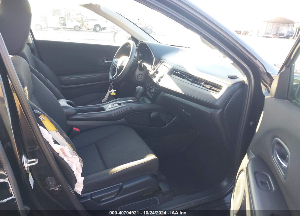 2016 HONDA HR-V LX VIN: 3CZRU5H35GM714893
