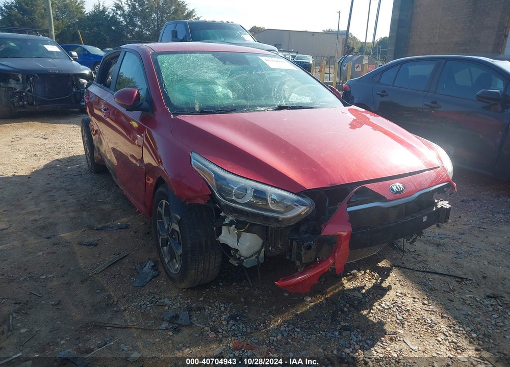 2019 KIA FORTE LXS VIN: 3KPF24AD8KE060521