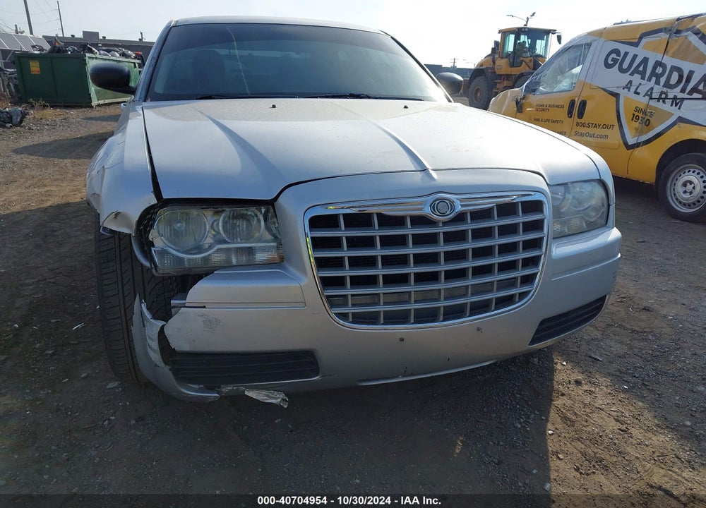2006 CHRYSLER 300 VIN: 2C3KA43R56H243853