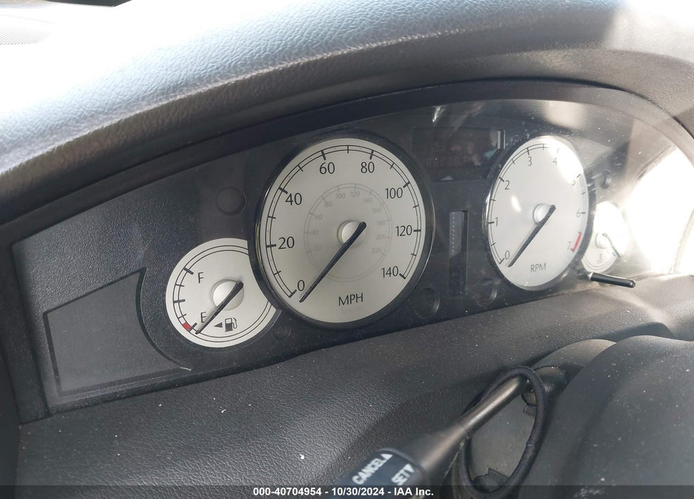 2006 CHRYSLER 300 VIN: 2C3KA43R56H243853