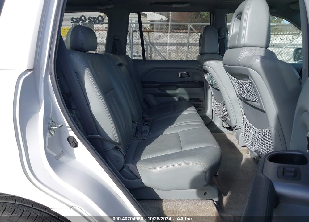 2005 HONDA PILOT EX-L VIN: 5FNYF18555B038226