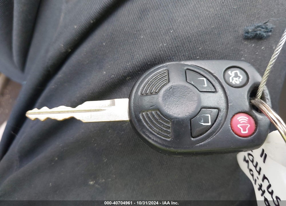 2011 FORD TAURUS SEL VIN: 1FAHP2EW5BG127057