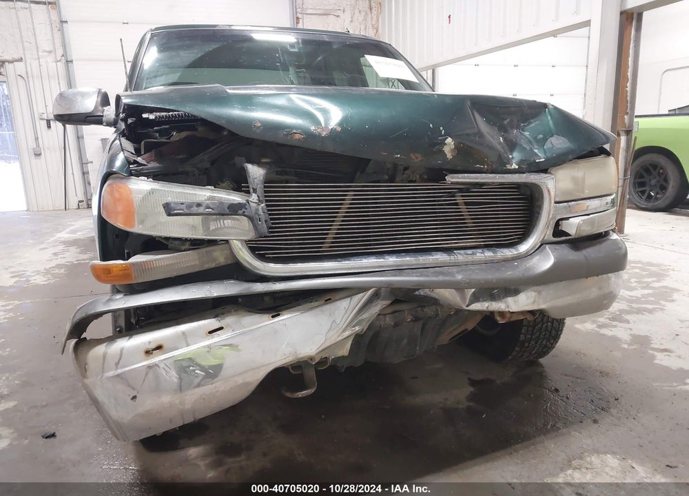 2001 GMC SIERRA 1500 SLE VIN: 2GTEK19T711192641