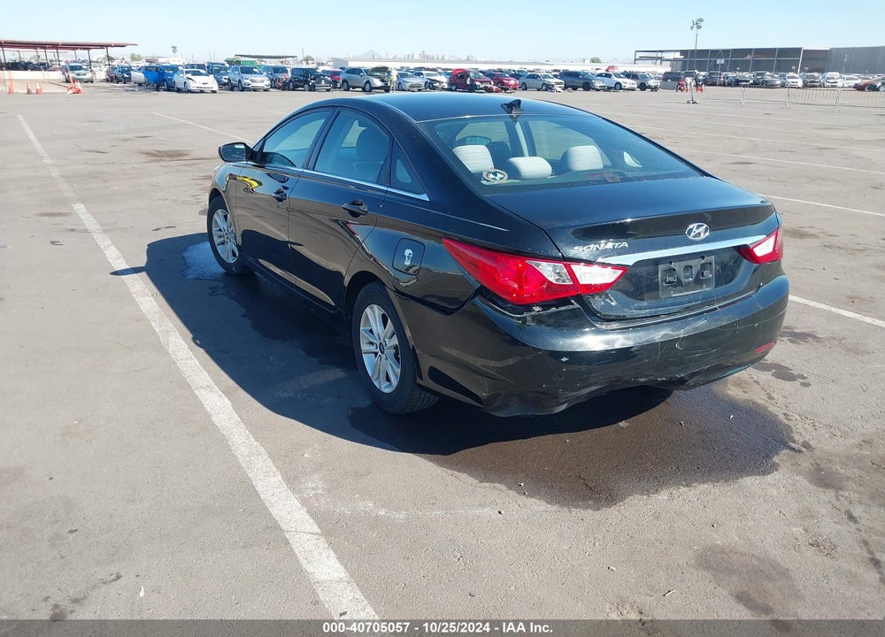 2013 HYUNDAI SONATA GLS VIN: 5NPEB4AC4DH716456