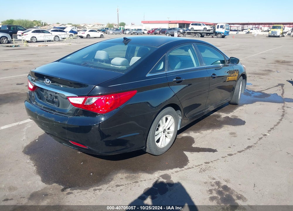 2013 HYUNDAI SONATA GLS VIN: 5NPEB4AC4DH716456