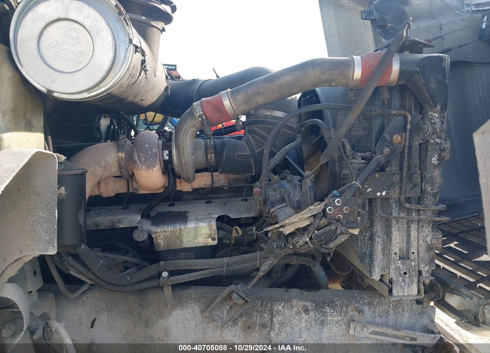 1999 MACK CH613 CH600 VIN: 1M1AA13Y6XW118442