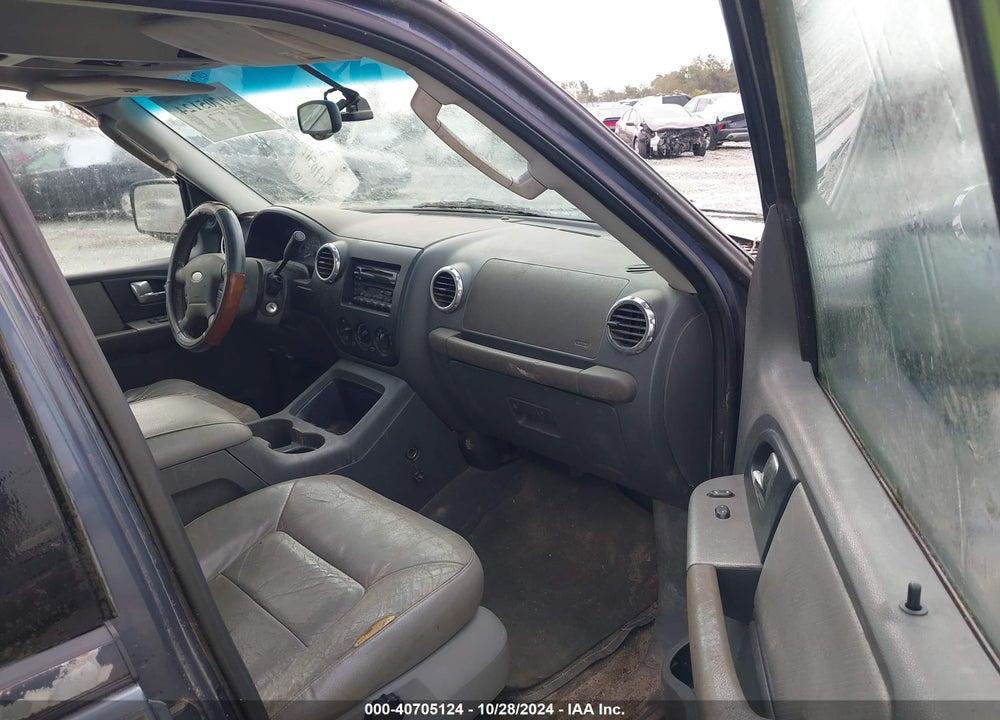 2003 FORD EXPEDITION XLT VIN: 1FMRU15L93LA39589