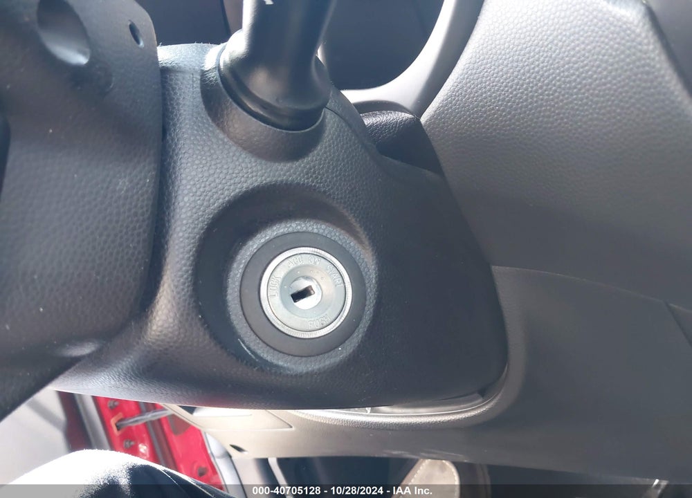 2019 KIA SOUL VIN: KNDJN2A23K7025986