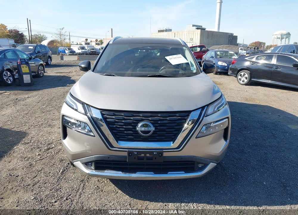 2022 NISSAN ROGUE PLATINUM INTELLIGENT AWD VIN: JN8BT3DD2NW270158