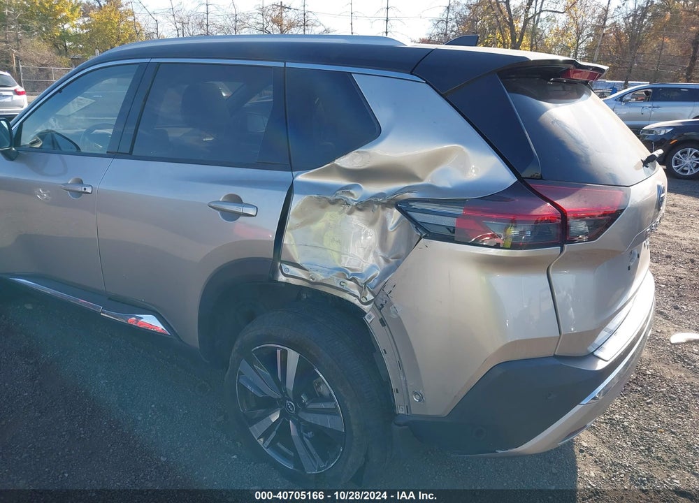 2022 NISSAN ROGUE PLATINUM INTELLIGENT AWD VIN: JN8BT3DD2NW270158