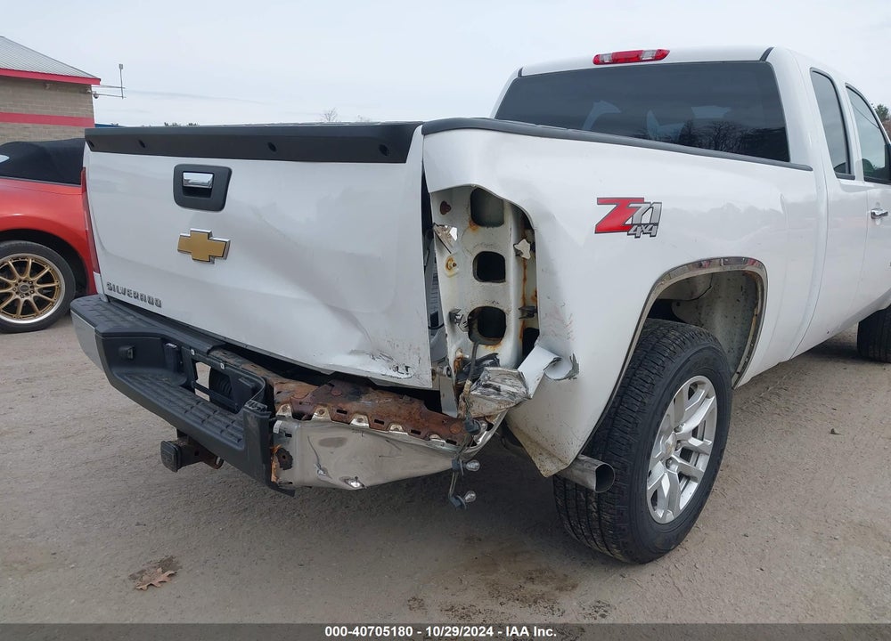 2008 CHEVROLET SILVERADO 1500 WORK TRUCK VIN: 2GCEK19C981169825