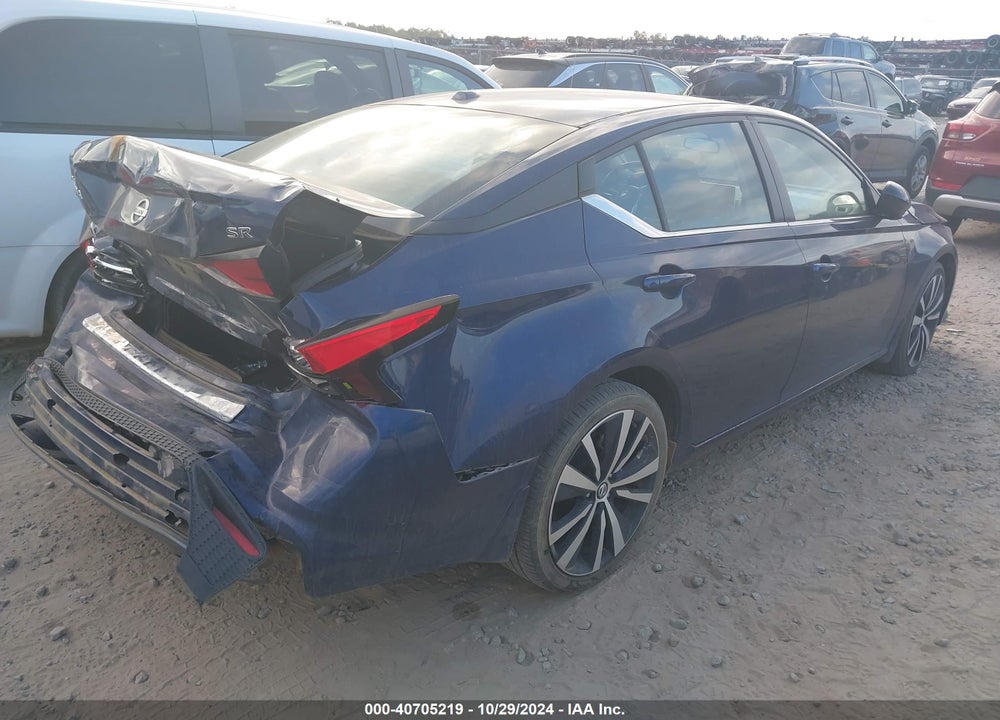 2022 NISSAN ALTIMA SR FWD VIN: 1N4BL4CV7NN378881