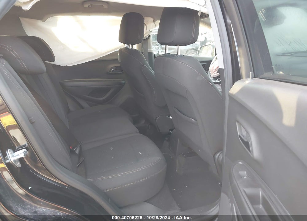 2022 CHEVROLET TRAX AWD LS VIN: KL7CJNSM6NB550979