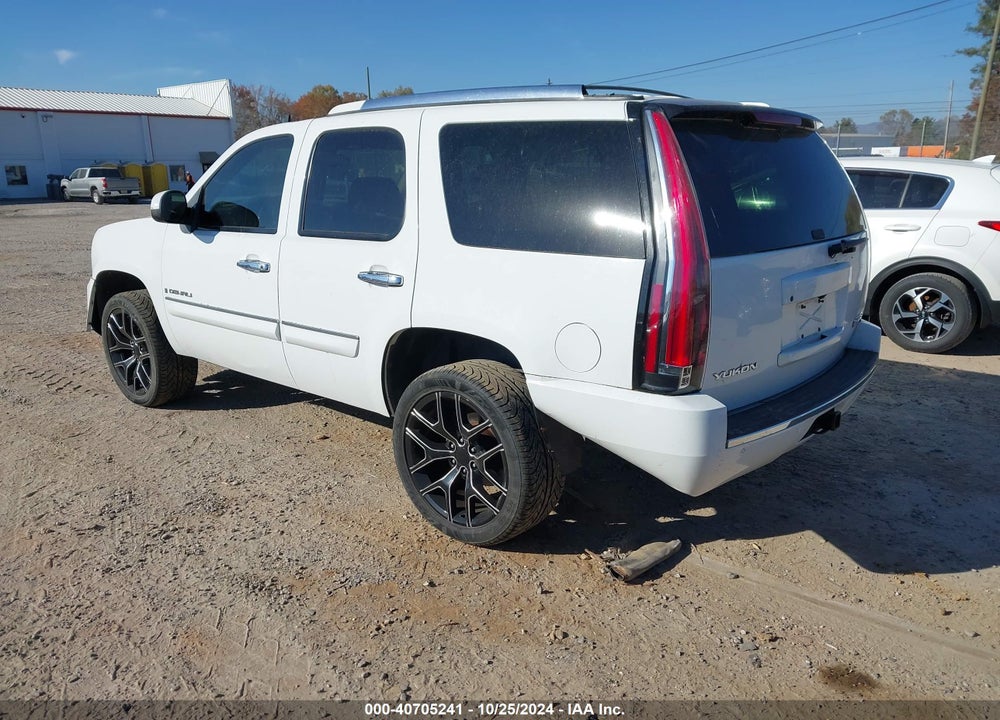 2007 GMC YUKON DENALI VIN: 1GKFK63877J273096