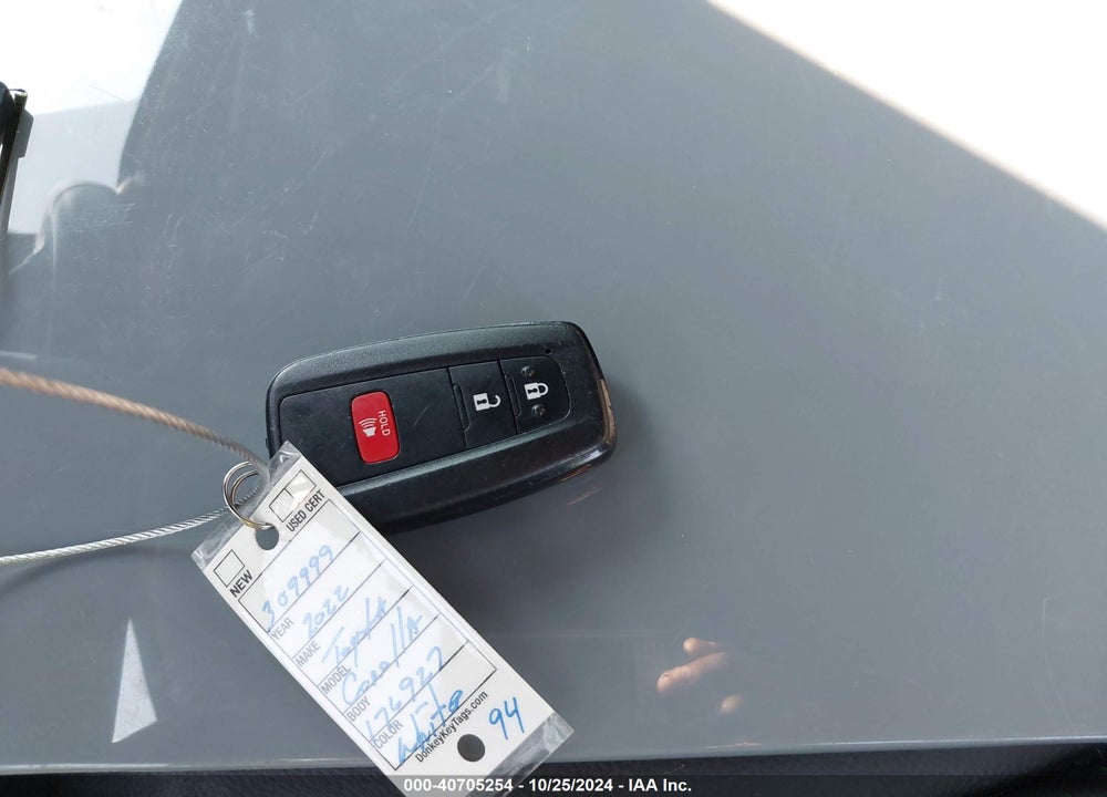 2022 TOYOTA COROLLA SE VIN: JTND4MBE2N3176927
