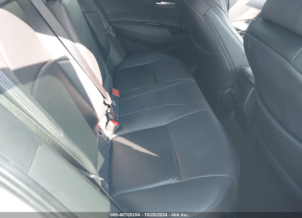 2022 TOYOTA COROLLA SE VIN: JTND4MBE2N3176927