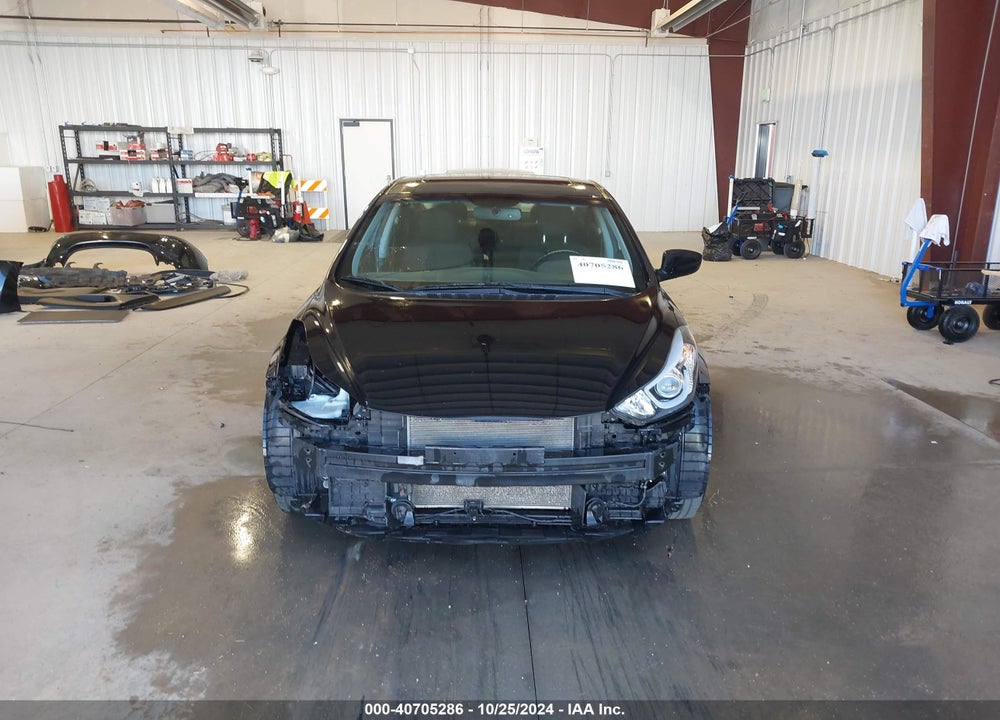 2015 HYUNDAI ELANTRA SE VIN: 5NPDH4AE7FH588180