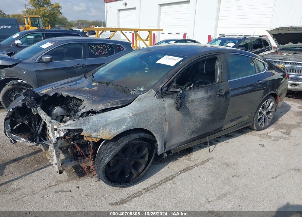 2015 CHRYSLER 200 C VIN: 1C3CCCCB5FN532511