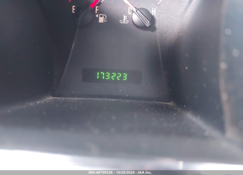 2005 FORD MUSTANG VIN: 1ZVFT84N655178122