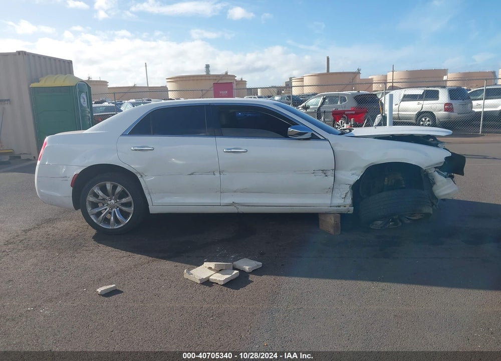 2019 CHRYSLER 300 VIN: 2C3CCAEG7KH697864