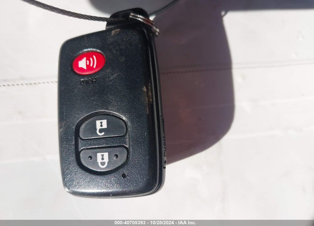 2015 TOYOTA PRIUS TWO VIN: JTDKN3DU7F1898270