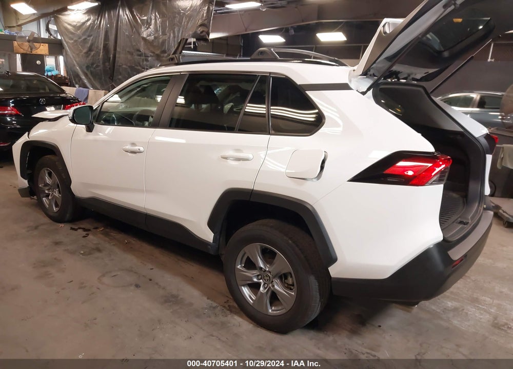 2024 TOYOTA RAV4 XLE VIN: 2T3P1RFV7RW410256