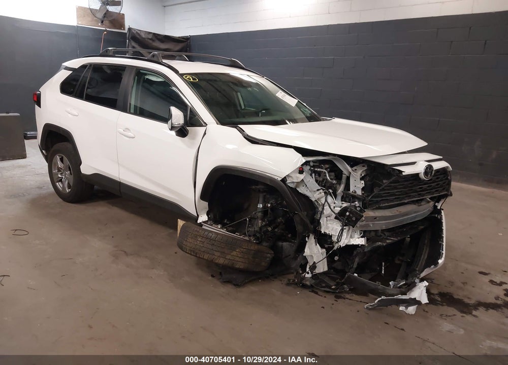 2024 TOYOTA RAV4 XLE VIN: 2T3P1RFV7RW410256