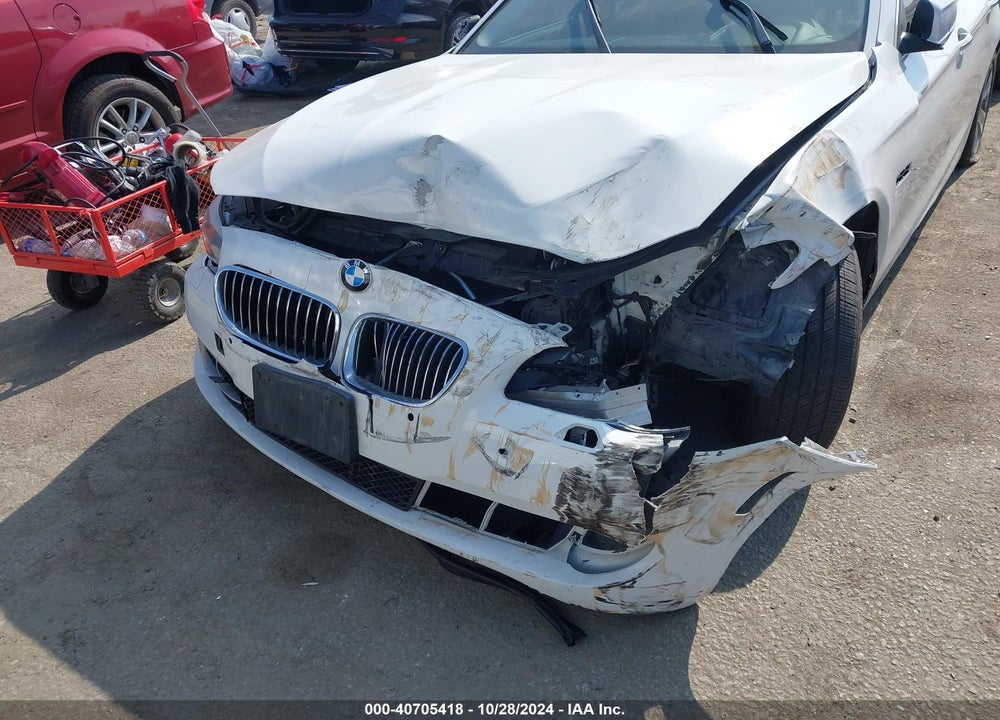 2013 BMW 528I VIN: WBAXG5C54DDY33424