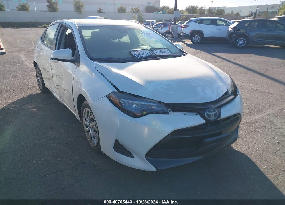 2019 TOYOTA COROLLA LE VIN: 5YFBURHE0KP910967