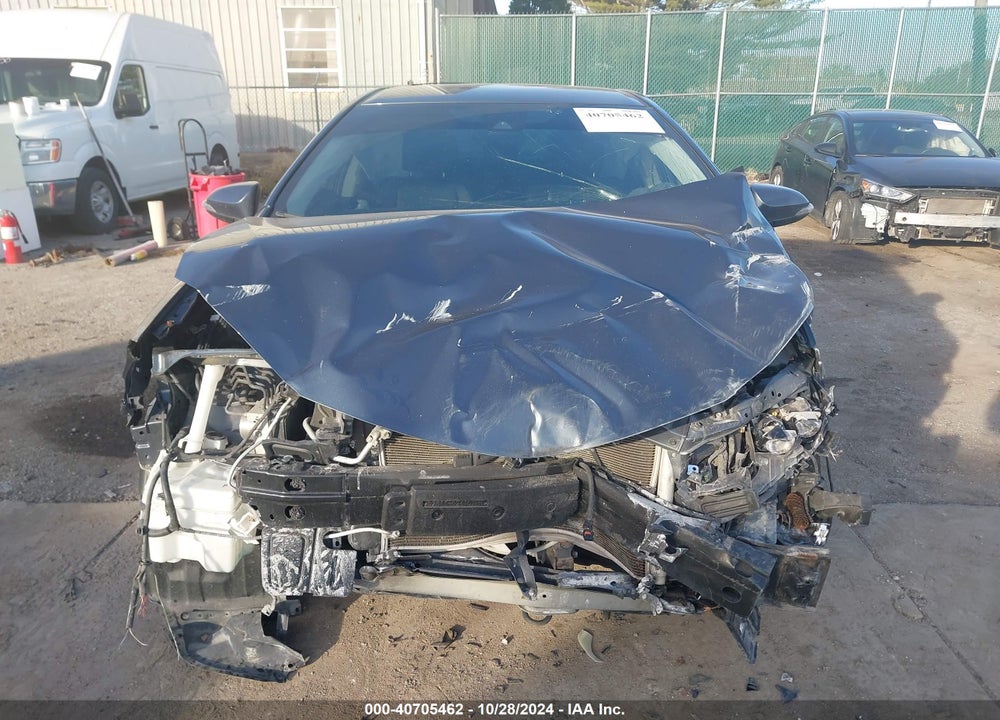 2017 TOYOTA COROLLA SE VIN: 2T1BURHE8HC751463