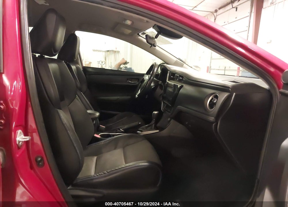 2018 TOYOTA COROLLA VIN: 5YFBURHE1JP786707